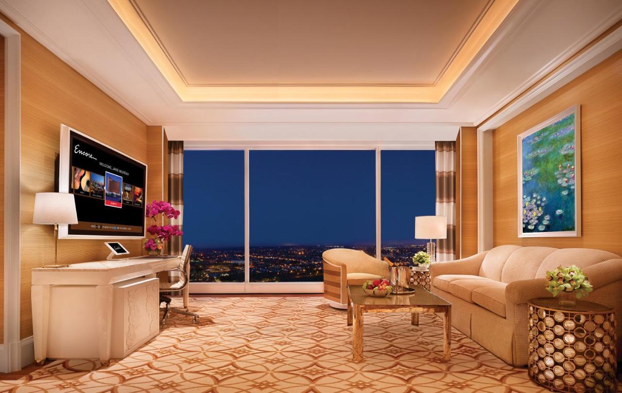 Encore Boston Harbor Everett Exterior foto A living room in a Sky Villa